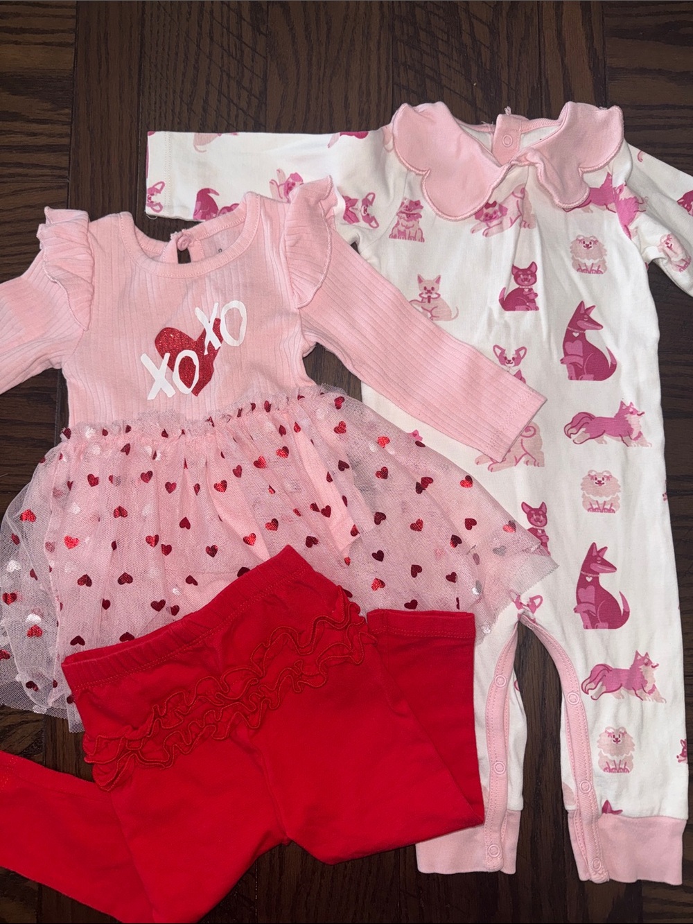 💗💋 Lot of 3 Baby Girl 9m Items: Romper, Dress & Pants💋💗